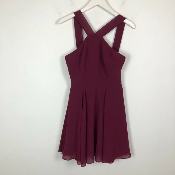 Lulus Chiffon Mini Skater Dress Burgundy Size Small Cocktail Fit & Flare - Picture 3 of 8